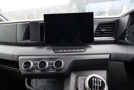 Discover the Brodit ProClip for the 2025 Renault Master