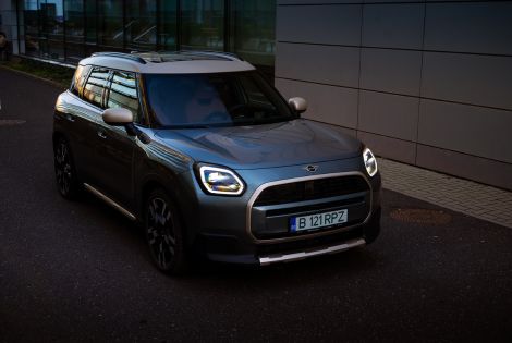 /media/blogs/library/mini-countryman---ex-image.jpg